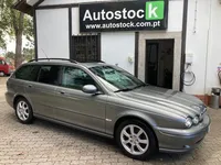 Jaguar-X-Type detalhes 2