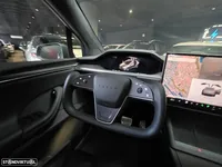 Tesla-Model X detalhes 1