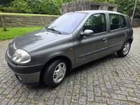 Renault-Clio detalhes 1