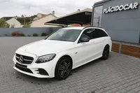 Mercedes-Benz-C 300 detalhes 1