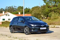Toyota-Auris detalhes 1