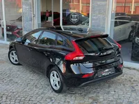 Volvo-V40 detalhes 1