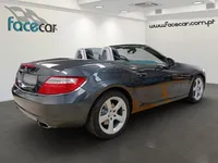 Mercedes-Benz-SLK 200 detalhes 2