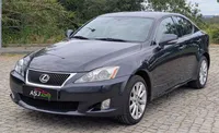 Lexus-IS 220 Imagem Principal