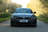 BMW-320 detalhes 1