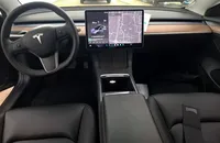 Tesla-Model 3 detalhes 2