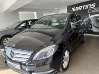 Mercedes-Benz-B 180 Imagem Principal