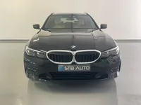 BMW-330 Imagem Principal