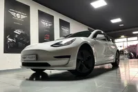 Tesla-Model 3 Imagem Principal