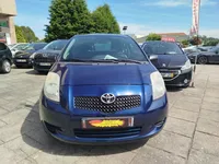 Toyota-Yaris detalhes 1