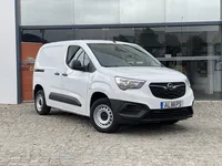 Opel-Combo Imagem Principal