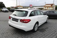 Mercedes-Benz-C 180 detalhes 2