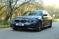BMW-320 Imagem Principal