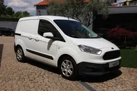 Ford-Transit Courier Imagem Principal