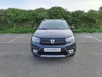 Dacia-Sandero detalhes 1