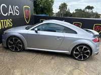 Audi-TT RS Coupé detalhes 1