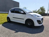 Peugeot-107 detalhes 2
