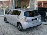 Toyota-Verso detalhes 1