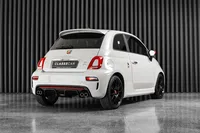 Abarth-595 detalhes 2