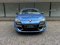 Renault-Megane Coupe detalhes 1