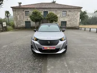 Peugeot-e-2008 detalhes 2