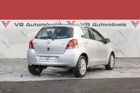 Toyota-Yaris detalhes 2