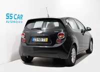 Chevrolet-Aveo detalhes 1
