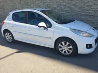 Peugeot-207 detalhes 2