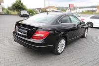 Mercedes-Benz-C 250 detalhes 2
