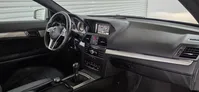 Mercedes-Benz-E 220 detalhes 1