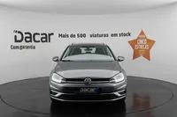 Volkswagen-Golf detalhes 1