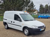 Opel-Combo detalhes 1