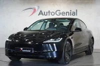 Tesla-Model 3 Imagem Principal