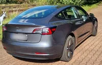 Tesla-Model 3 detalhes 2