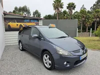 Mitsubishi-Grandis detalhes 1