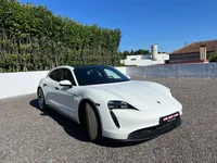 Porsche-Taycan Sport Turismo detalhes 1