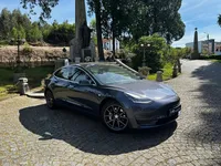 Tesla-Model 3 detalhes 2