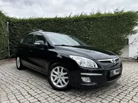 Hyundai-i30 CW detalhes 1