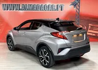 Toyota-C-HR detalhes 2