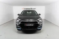 Citroën-e-C4 detalhes 1