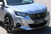 Peugeot-e-2008 detalhes 1