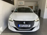 Peugeot-E-208 detalhes 1