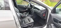 Mercedes-Benz-A 180 detalhes 2