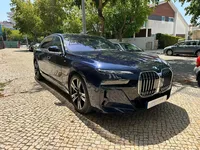 BMW-i7 detalhes 1