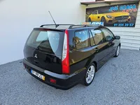 Mitsubishi-Lancer SW detalhes 2