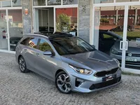 Kia-Ceed SW detalhes 2