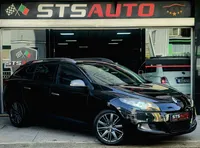 Renault-Megane Sport Tourer detalhes 1