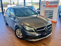 Mercedes-Benz-A 180 detalhes 2