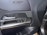 Mercedes-Benz-EQA detalhes 2