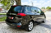 Opel-Zafira detalhes 2